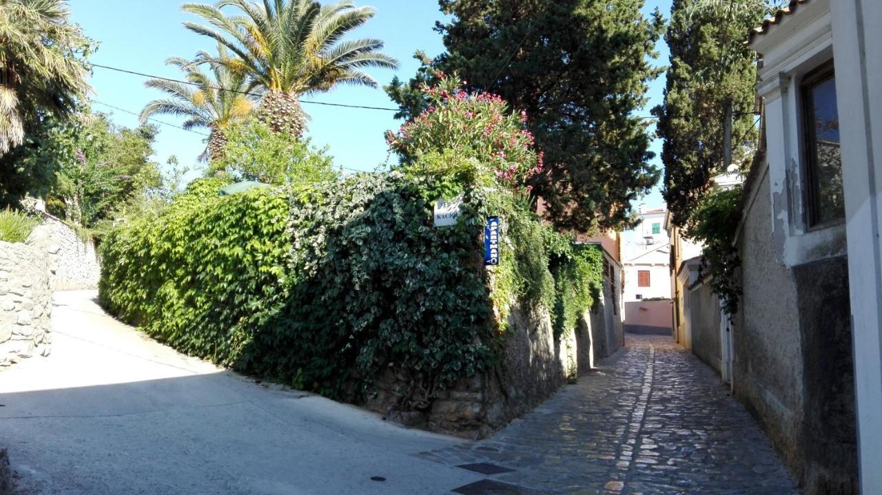 Apartments Veli Lošinj Eksteriør billede